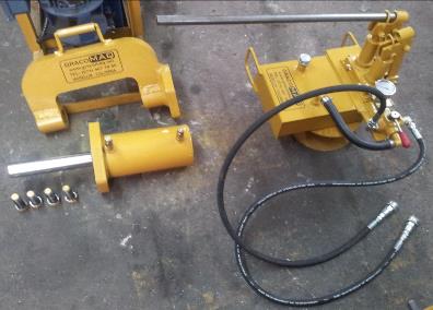 Extractor de pasadores de orugas
Extractor de pasadores de zapatas
Zapatas
Orugas
Prensa extractora de pasadores de orugas
Prensa extractora de pasadores de zapatas
Pin
Extractor de pines de retro